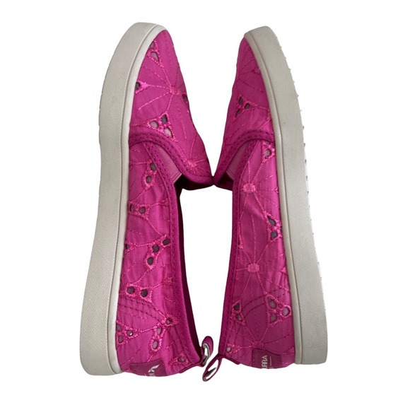 Koolaburra by Ugg Amiah Floral Slip-On Sneaker Girls Size 3 - Picture 7 of 16